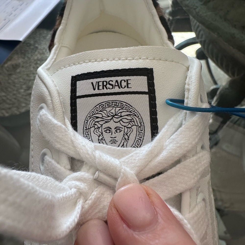 $695 New in Box Versace White Chic Greek Ladies Sneakers Animal Print sz 40 - Picture 11 of 16